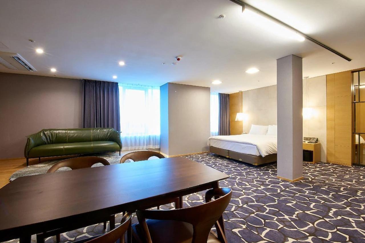 Hotel Tt Seomyeon Busan Dış mekan fotoğraf